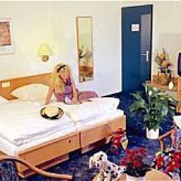 Zimmer Eifelstern Fotos