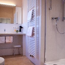 Cuarto de baño Grünwald Garni Fotos