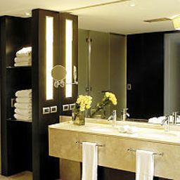 Cuarto de baño NH CITY & TOWER Fotos
