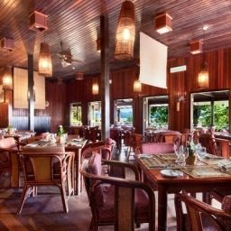 Ресторан Batang Ai Longhouse Resort managed by HILTON Fotos