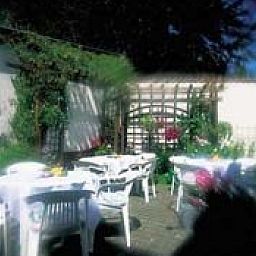 Terrasse Bayerischer Hof Fotos