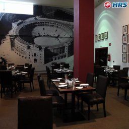 Salle du petit-déjeuner située dans le restaurant Rafaelhoteles Ventas Fotos