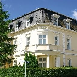 Exterior view Seetel Villa Strandschloss Fotos