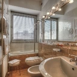 Salle de bains St. George Business Rooms Fotos