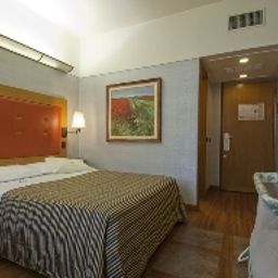  St. George Business Rooms Fotos