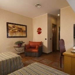  St. George Business Rooms Fotos
