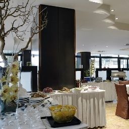 Breakfast room NH Villa Carpegna Fotos