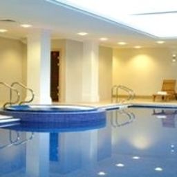 Pool Macdonald Savill Court & Spa Fotos