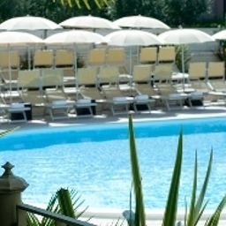 Piscina Nazionale Fotos