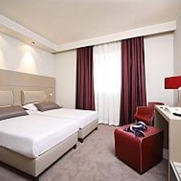 Room Smart Hotel Holiday Fotos