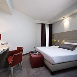 Room Smart Hotel Holiday Fotos