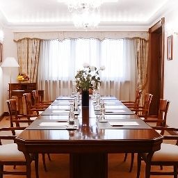 Salle de séminaires Louren Fotos