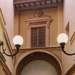 Hala Palazzo Bocci Fotos