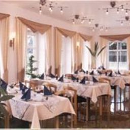 Salle du petit-déjeuner située dans le restaurant Stadt Gehrden Fotos