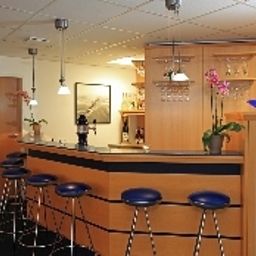 Bar NEAR BY Fotos