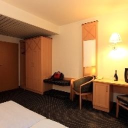 Zimmer NEAR BY Fotos