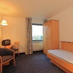 Zimmer NEAR BY Fotos