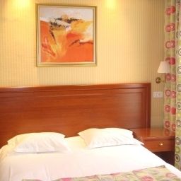 Chambre Quality Hotel Reims Europe Fotos