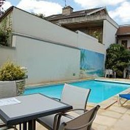 Pool au Tambour Fotos