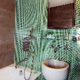 Bathroom Mathis Elysees Matignon Fotos