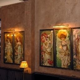 Interior view Mathis Elysees Matignon Fotos