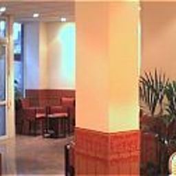 Hall Atlanta Frochot Fotos