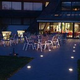 Terrasse Quality Hotel Le Cervolan Chambéry-Voglans Fotos