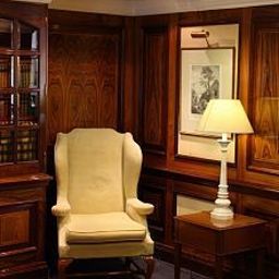 Холл Izan Avenue Louise Boutique Hotel Fotos