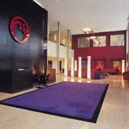 Hall NH COLUMBIA Fotos