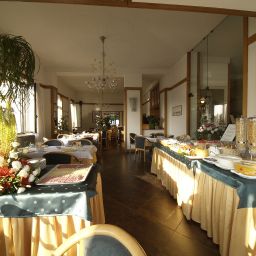 Buffet Italie et Suisse Fotos