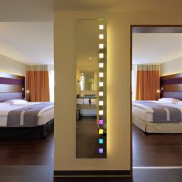 Camera per famiglie Park Inn By Radisson Zurich Airport Fotos