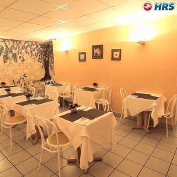 Breakfast room within restaurant New Hotel Candide Fotos