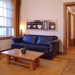 Chambre pour voyageurs d'affaires Clarence Fotos
