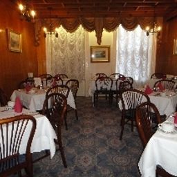 Sala colazione nel ristorante Dergvale Fotos