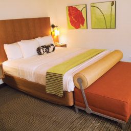Zimmer La Quinta Inn & Suites Atlanta Perimeter Medical Fotos