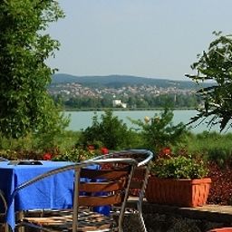Terrace Panoráma Fotos