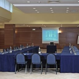 Sala congressi NH Viapol Fotos
