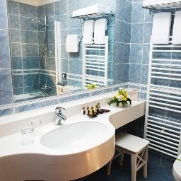 Bathroom Grand Hotel Portoroz LifeClass Hotels & Spa Fotos
