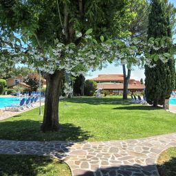 Pool West Garda Fotos