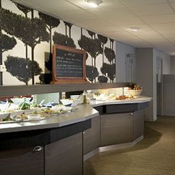Buffet Comfort Hotel Lille - Mons En Baroeul Fotos