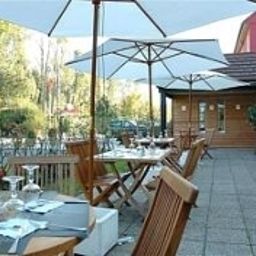 Terrace Comfort Hotel Lille - Mons En Baroeul Fotos