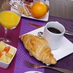 Buffet Comfort Hotel Garden Lille Tourcoing Fotos