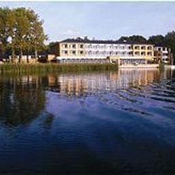 Фасад Seebad-Casino Fotos