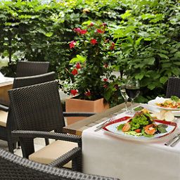 Зал для завтрака Novotel Düsseldorf City West (Seestern) Fotos