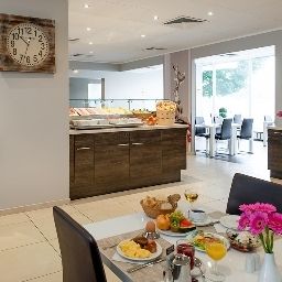 Buffet Mercure Hotel Berlin am Alexanderplatz Fotos