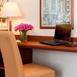 Suite Mercure Hotel Berlin am Alexanderplatz Fotos