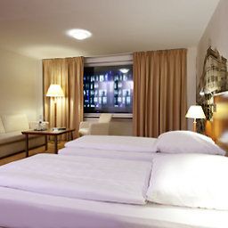 Zimmer Mercure Hotel Berlin am Alexanderplatz Fotos