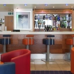 Bar Holiday Inn Express LONDON - PARK ROYAL Fotos