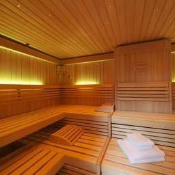 Тренажерный зал Hilton Cologne Fotos