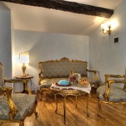 Innenansicht Grand Hotel Villa Tuscolana Fotos